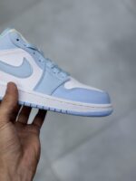 جردن 1 لو سفید آبی یخی | Jordan 1 Low White Ice Blue - تصویر 4