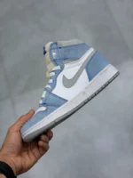 کتونی نایک ایر جردن 1 هایپر رویال Air Jordan 1 Hyper Royal White blue - تصویر 3
