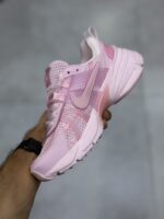 کتونی نایک V2K Run صورتی گلدار Nike V2K Run Pink Foma Arctic Pink - تصویر 4