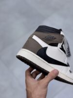 کتونی جردن وان ساقدار ریورس موکا | Air Jordan 1 High Reverse Mocha - تصویر 5