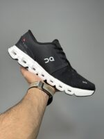 کتونی آن رانینگ مشکی سفید | On Running Cloud X4 - تصویر 2