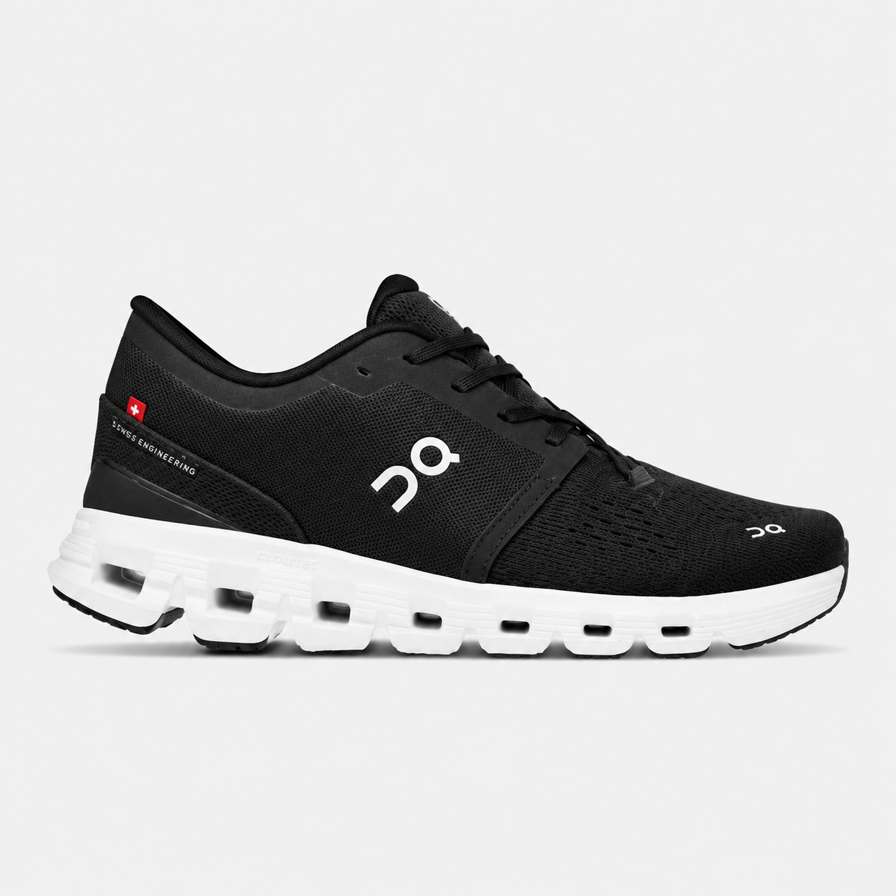 8B0705BB-5EDF-4C98-833A-6FD061DFE3E7 کتونی آن رانینگ مشکی سفید | On Running Cloud X4