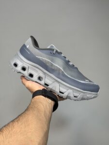 کتونی آن رانینگ کلودمانستر On Running Cloudmonster Hyper PAF
