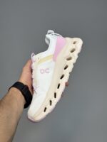 کتونی آن رانینگ کلودتیلت صورتی On Running Cloudtilt - تصویر 4